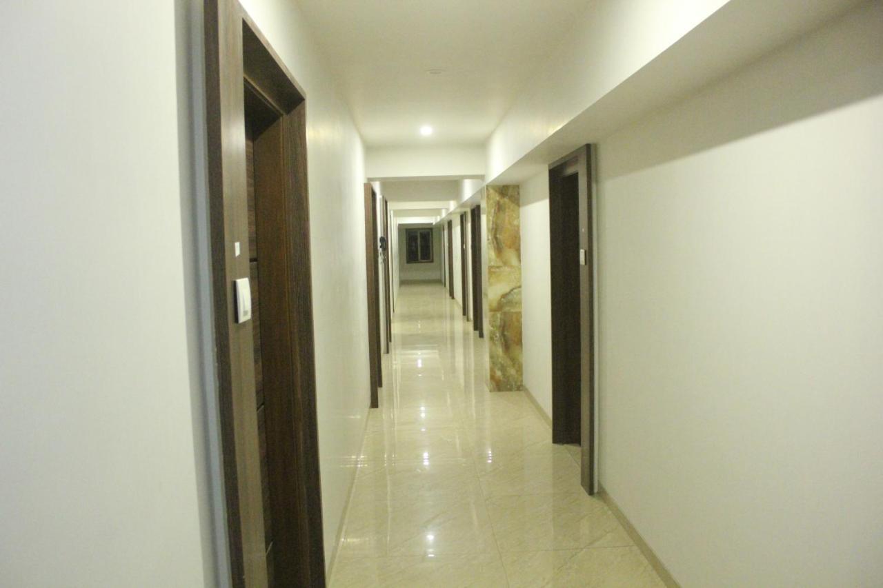 Nimantran Hotel Navi Mumbai Exterior photo